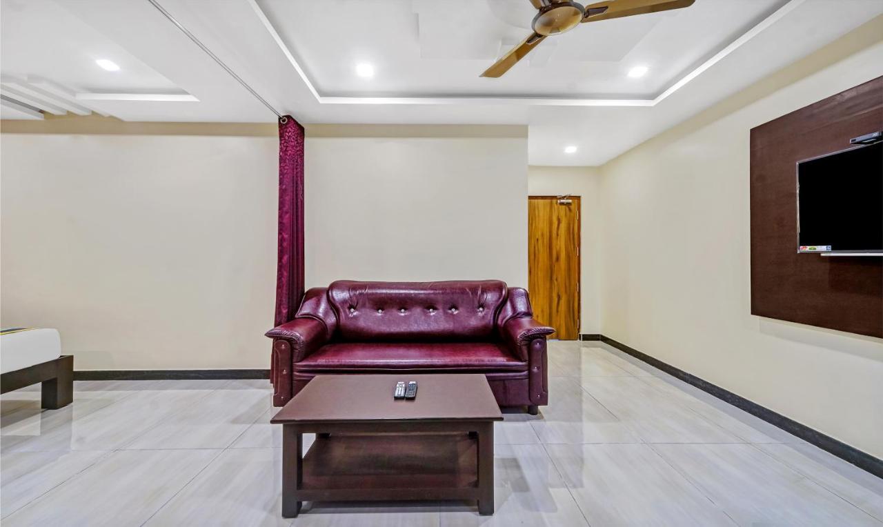 Treebo Sripadha Residency Alipiri Road Hotell Tirupati Eksteriør bilde